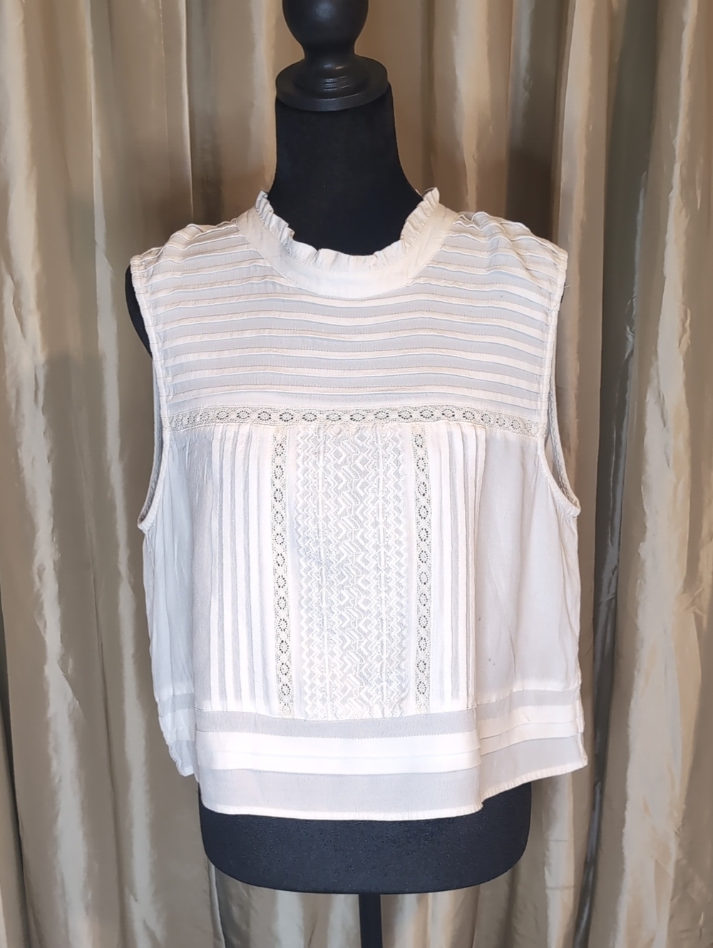 Faith & Zoe Cream Lace-Trim Sleeveless Camisole